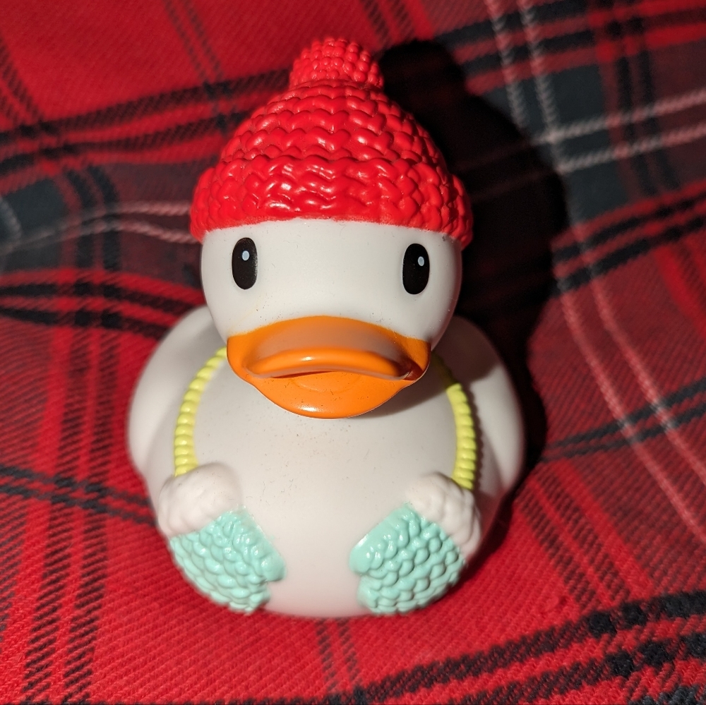 NWOT Infantino Cold Weather Bath time Duck